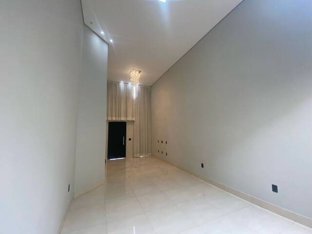 #34 - Casas para Venda em Limeira - SP - 2