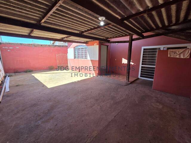 #50 - Casas para Venda em Limeira - SP - 2