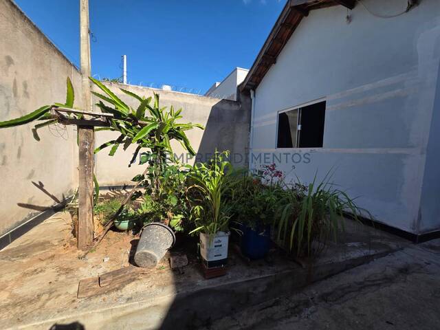 #65 - Casas para Venda em Limeira - SP