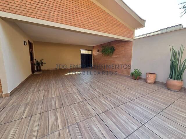 #82 - Casas para Venda em Limeira - SP - 1