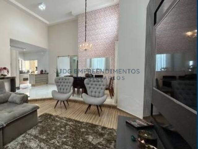 #96 - Casas para Venda em Limeira - SP - 2