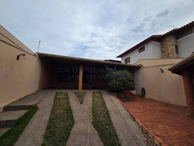 #101 - Casas em Condomínios para Venda em Limeira - SP - 2