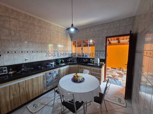 #104 - Casas para Venda em Limeira - SP - 2