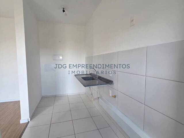 #111 - Apartamentos para Venda em Limeira - SP - 2